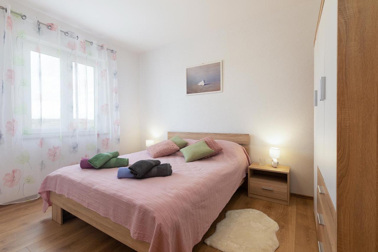 רוביני Apartment Little Gallery **** מראה חיצוני תמונה